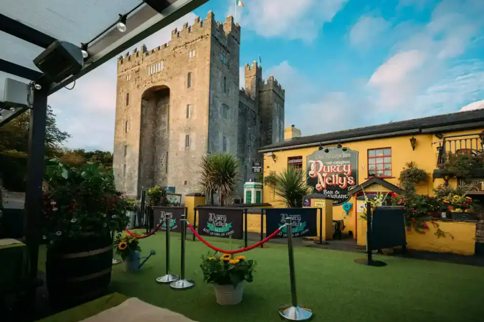 Durty Nellys, Clare